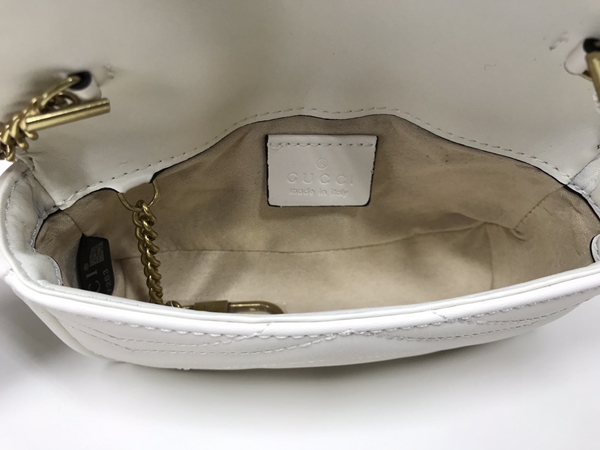 激安グッチバッグコピー着用イメージ